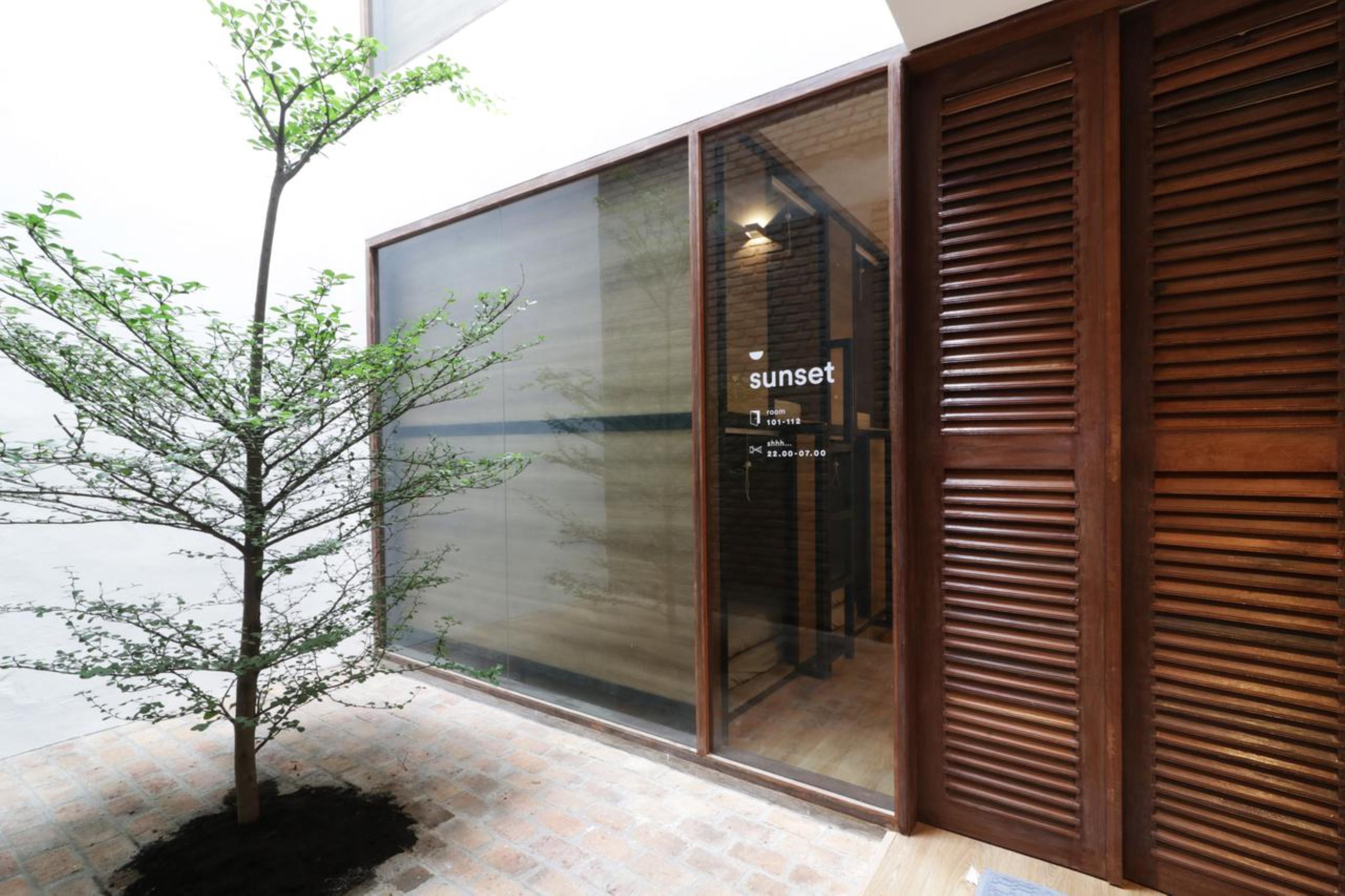เซมาลัม แอท ซุนยัตเซน Hostel เมดาน ภายนอก รูปภาพ
